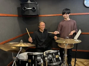 Liveart drumsschhol beckakiba.jpg